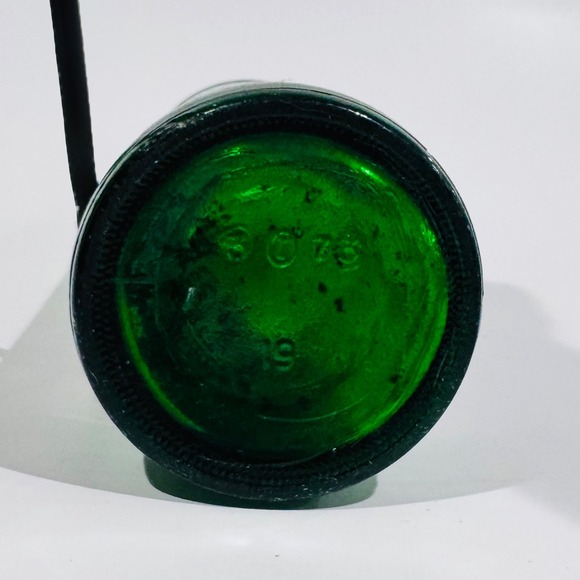 Vintage Mountain Dew Bottle‎ 1Pt 16oz Single Dot Money Back Bottle - Picture 7 of 9